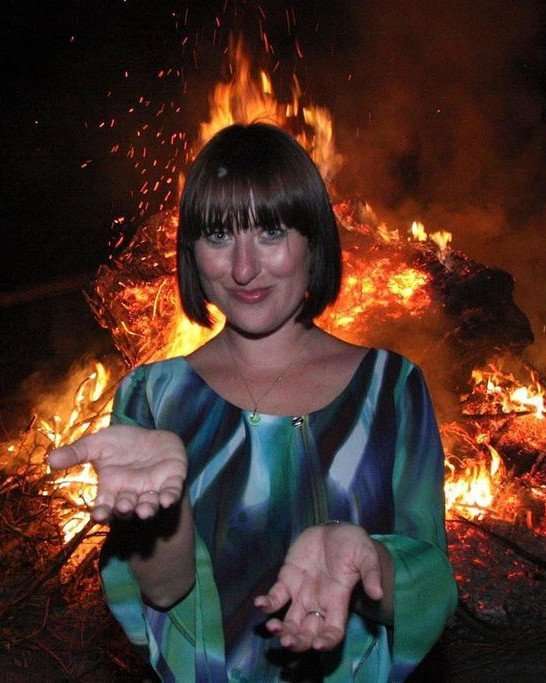 This photo is from the first ever wedding I did as a qualified humanist celebrant back in 2011. (It 